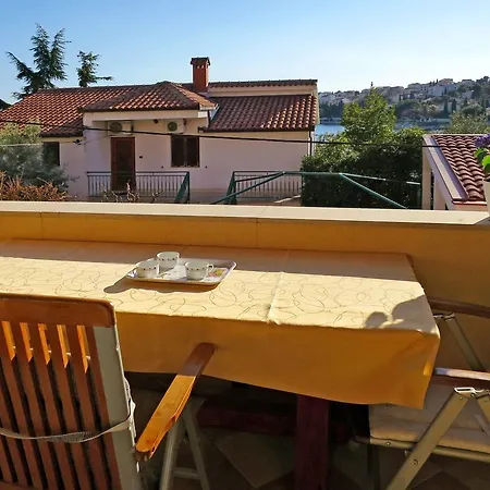 Haus Snjezana Apartment